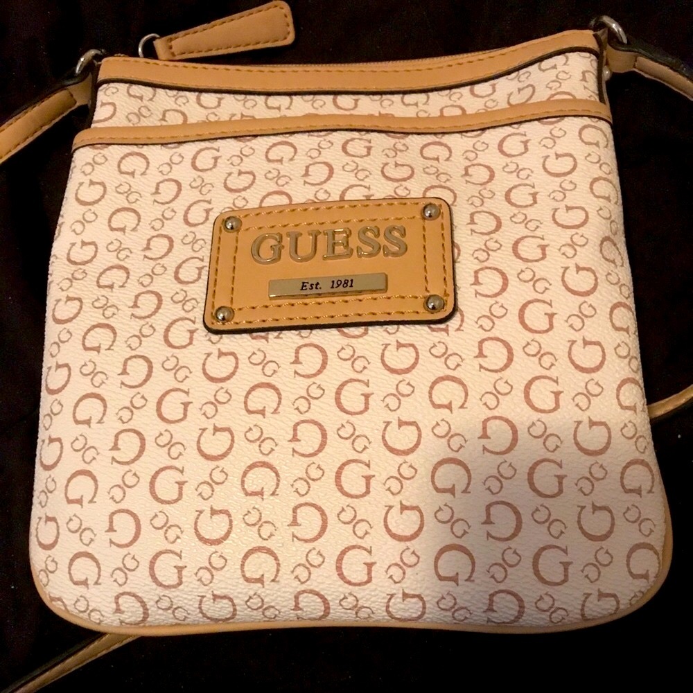 Crossbody bag